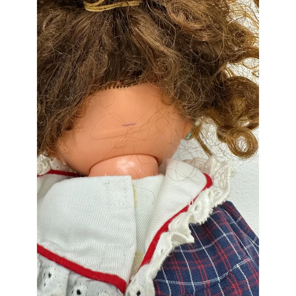 1985 Panosh Place Honey Combs Doll Brunette Curly hair girl jointed retro doll